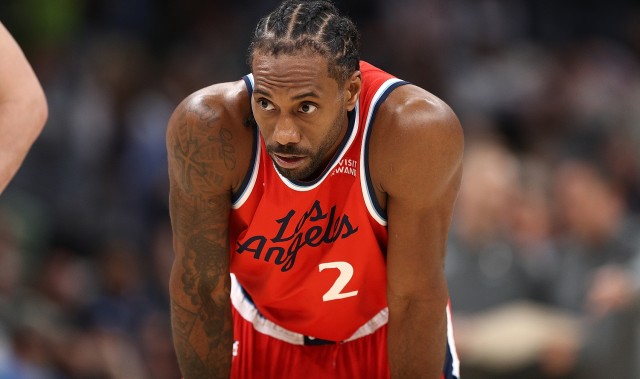 战神卡！伦纳德近4战场均33分6.5板4.5助2.3断 命中率58/39/90%