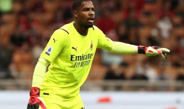 世界杯手机观看-迈尼昂封神后伤遁 AC米兰门将的“双保险”够不够？